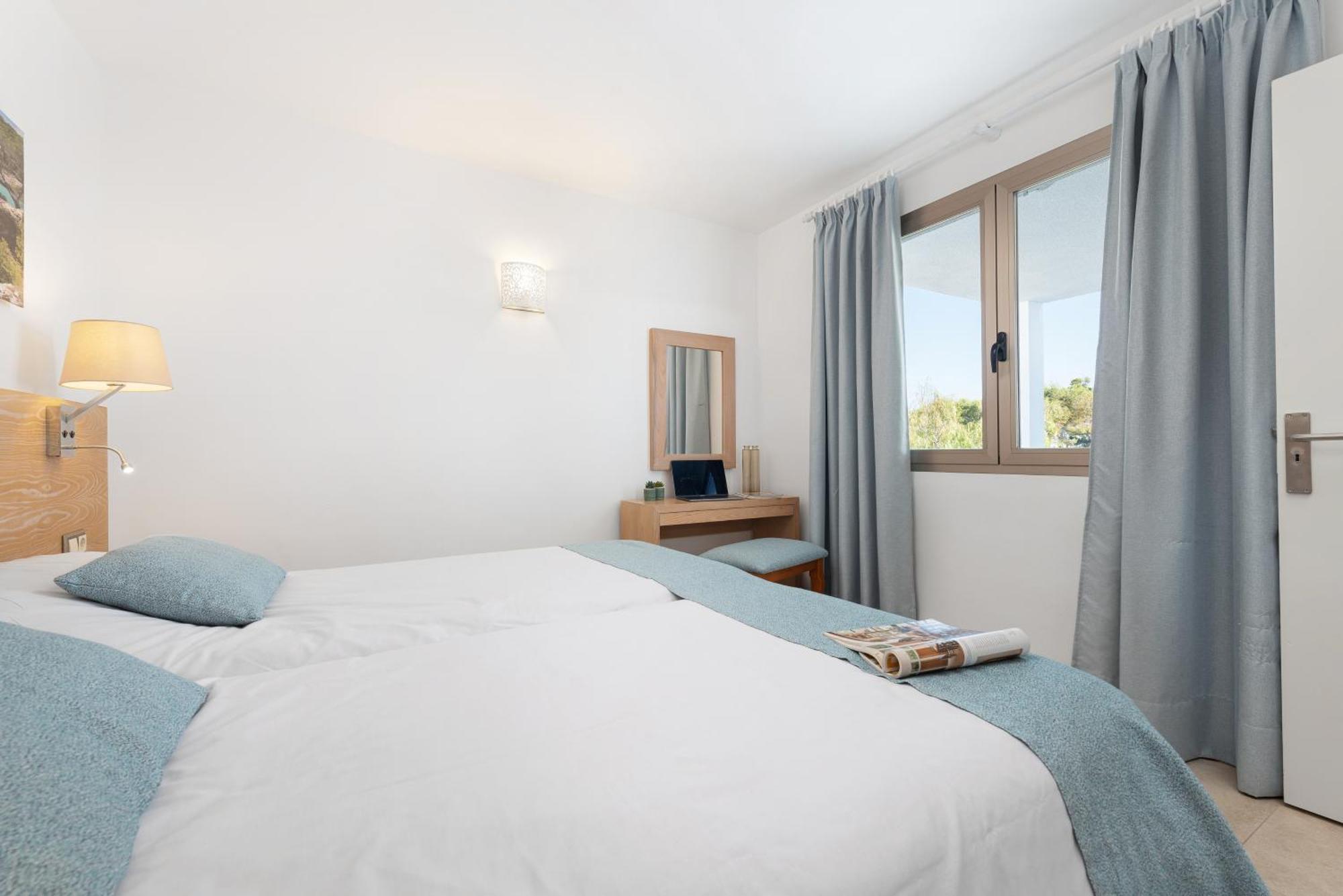 Apartamentos Ferrera Pins カラ・フェレーラ エクステリア 写真