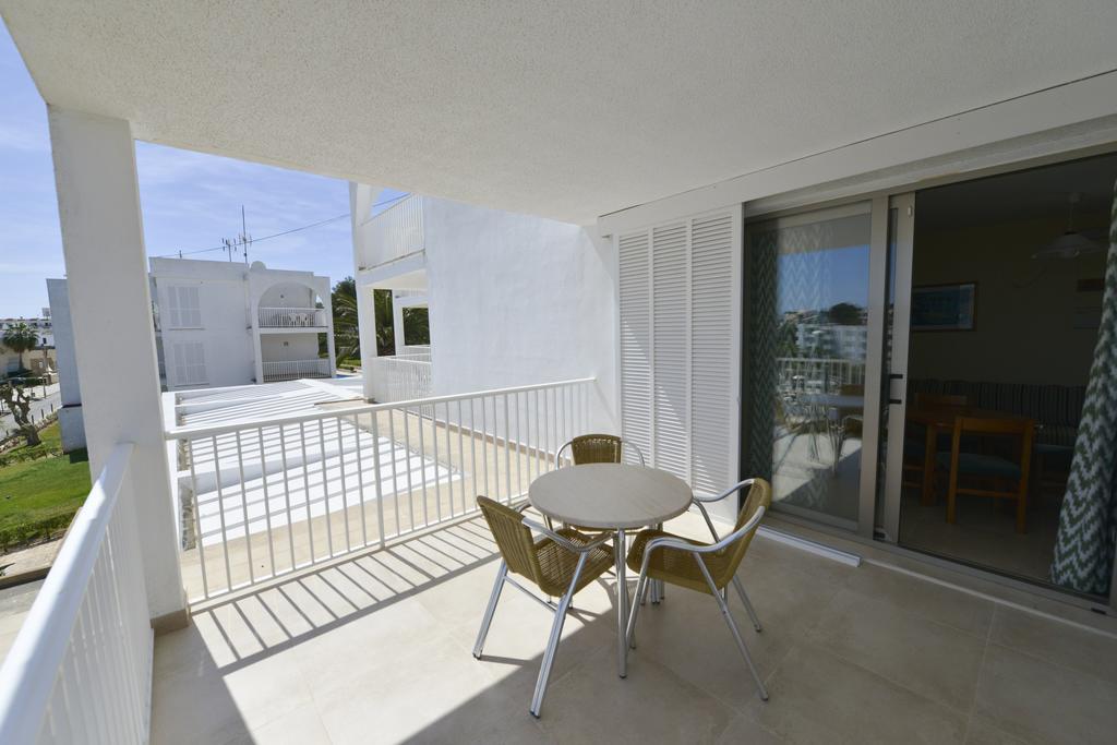 Apartamentos Ferrera Pins カラ・フェレーラ エクステリア 写真
