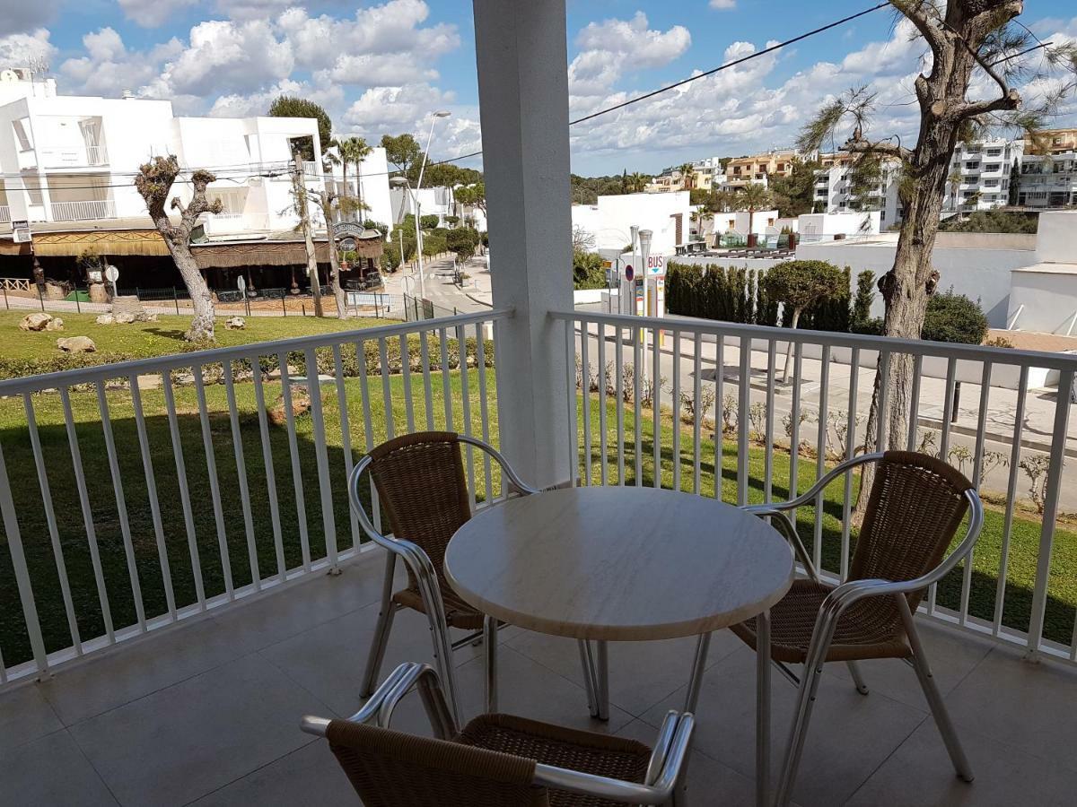 Apartamentos Ferrera Pins カラ・フェレーラ エクステリア 写真